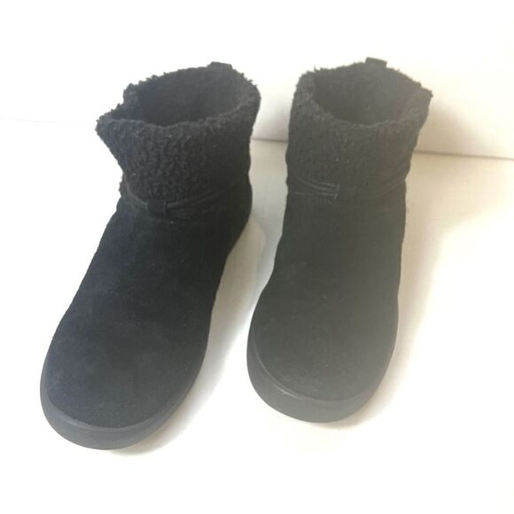 Koolaburra By Ugg Women 8 Black Suede Faux Fur Ankle Boot Casual Comfort Pull On - Picture 3 of 11